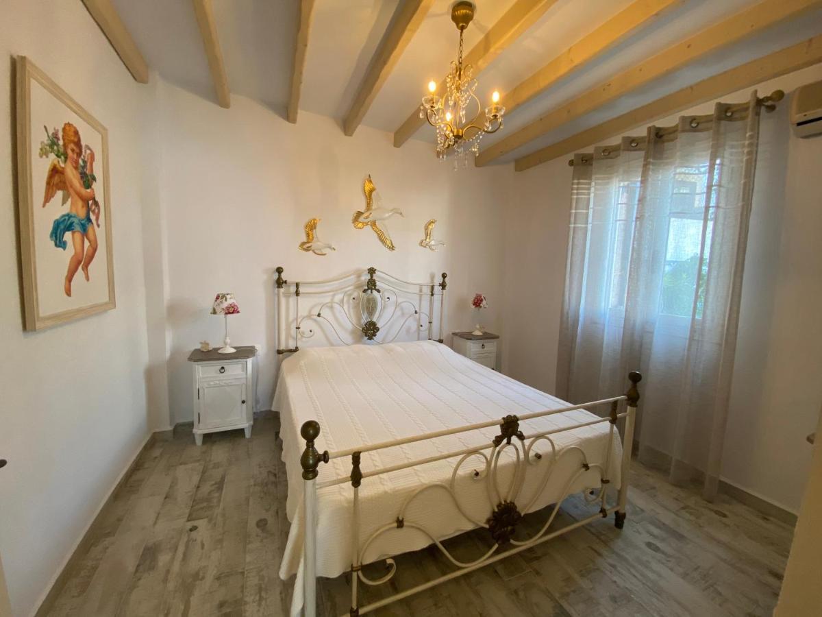 Petridi Maria Suites & Apartments Skála Exteriér fotografie