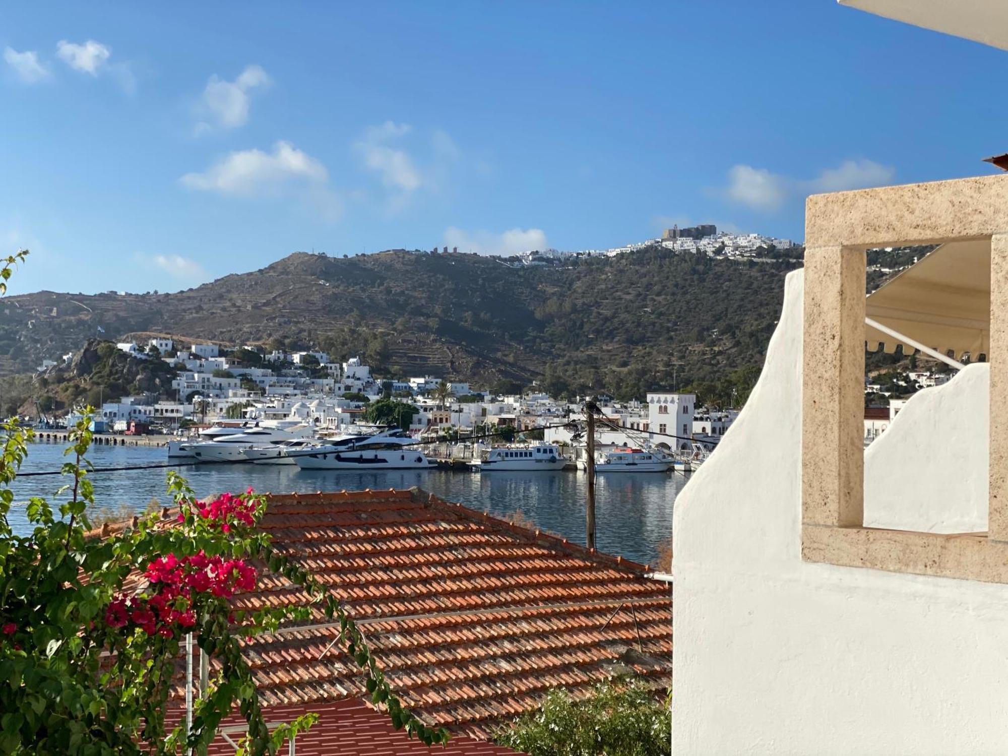 Petridi Maria Suites & Apartments Skála Exteriér fotografie